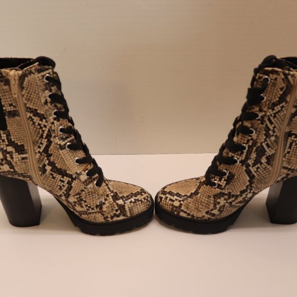 Steve Maden Snakeskin Embossed on Leather Ankle Chunky Heeled Boot Size 7M - Picture 3 of 8